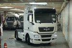TGX18400b