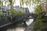 眼鏡橋...建於1634年