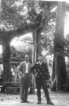 099 澳門觀音堂-普洛禪院,1970-3-28 與周南山攝於連環樹卞