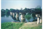129 被盟軍炸斷後,重建的桂河鐵橋