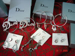 Dior earring -----  $1100大LOGO 上右一