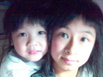 和妹妹合照
