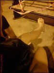 邊個隻鬼腳呀,,,,,摸下先要~!3
