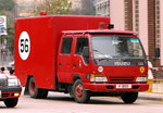 F950, 機場用Isuzu 多用途貨車