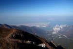 鳳凰山山頂下瞰東涌及機場