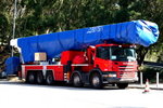 等待付運廣洲的 5 軸 Scania P380 with Bronto Sky Lift