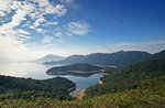 鵝髻頂眺望船灣淡水湖東北及遠眺橫嶺八仙嶺