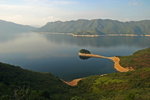 長牌墩眺望馬頭峰橫嶺