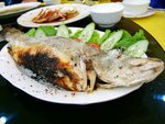 烤魚，勁正，入面有好多材料