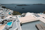 2019 Santorini-1120-P1210504