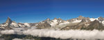 Matterhorn與另一邊的群山。