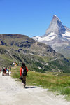 轉個彎又見到Matterhorn，立刻影相，hehe…