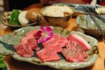 先食石垣牛。