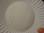 個紙碟的印花都有生日快樂個字眼, 好勁呀!!!