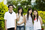 group_001