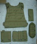 Vest with bags
US$50.00