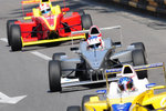 Formula BMW 首天以Michael Christensen（中）最快