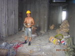 Electrical cable wiring at Flat 23 27F T3 [Leo]