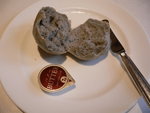 早餐的灰色麵包