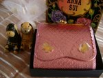 AnnaSui雙蝴碟扣銀包 ($900)