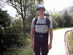 一開始就唔老黎 , 係西貢食野整污漕件衫不但止 , 重要買左頂帽帶到我成個超齡童軍咁 , 失敗！