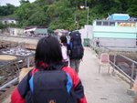 落船後亦步亦趨跟蹤不雅男女