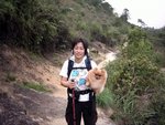 老婆及家中比比同行