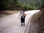 次次行長路都係咁樣 , 大家見見下就慣