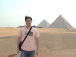 Giza Pyramids
吉薩金字塔