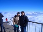 到達玉龍雪山頂峰, 腳下是一片雲海
