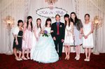 daddy硬係要同姊妹合照~