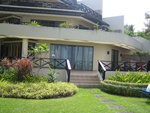 the outside of our room... so big!!