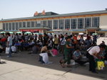 西安火車站迫滿人