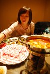 夜晚食完火鍋就要等上火車啦..