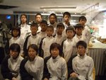 著左隊服, 成 team 勁哂!
