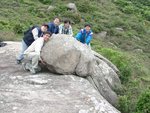 05 推大石落山
