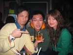這手勢何解呢?