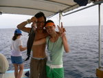 JOYCE:" 我釣ga".............    
JEFF: "知道啦，一齊影幅相都得啩"