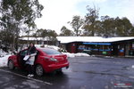 C (128) 由Sheffield開車前往Cradle Mountain約五十多公里，山上的道路已經開始結冰和下雪了。
