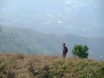DSCF2350 之後要沿路落返山~大量既樓梯等緊我們!@@