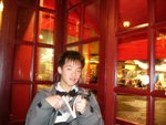 outside restaurant~~