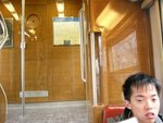 RER B線車箱內