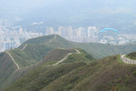 We saw a man started to play paragliding from the top.