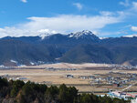 遠望石卡雪山及藍月山谷景區