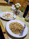 叫了碟炒飯，還有尼泊爾名物MoMo