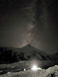 Manaslu East Pinnacle 與銀河剛好在同一方向