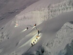 今日由 Camp 3 (6,800m) 爬到 Camp 4 (7,400m)