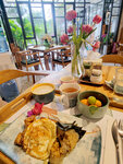26/12 Day 3: 9:45am 早餐