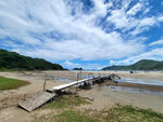 第N代的鹹田灣地標獨木橋，每一次經過都有不同的模樣