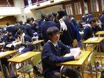 溫書...